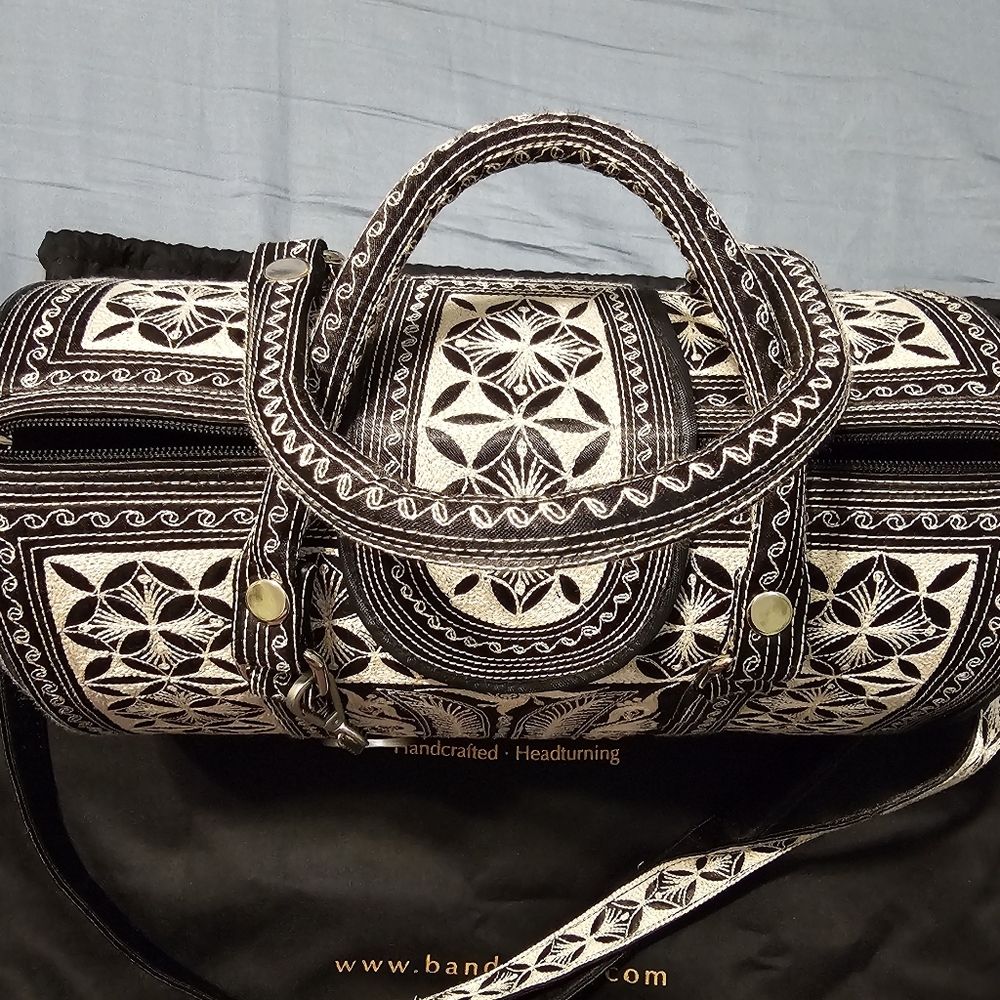 EUC Banda Bags Black Embroidered Barrel Bag